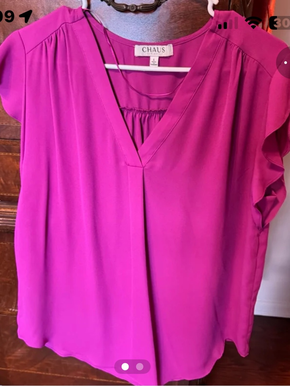 Chaus magenta vneck sleeveless blouse